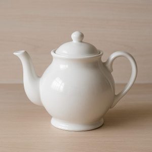 2-Pint White Teapot - Classic Porcelain Design, Perfect for Family Tea Time